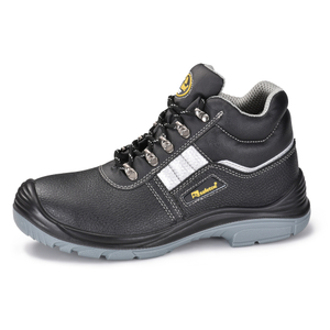 Sicherheitsstiefel mit Stahlkappenkonstruktion und Pannenschutz | M-8027 WorkGuard Pro